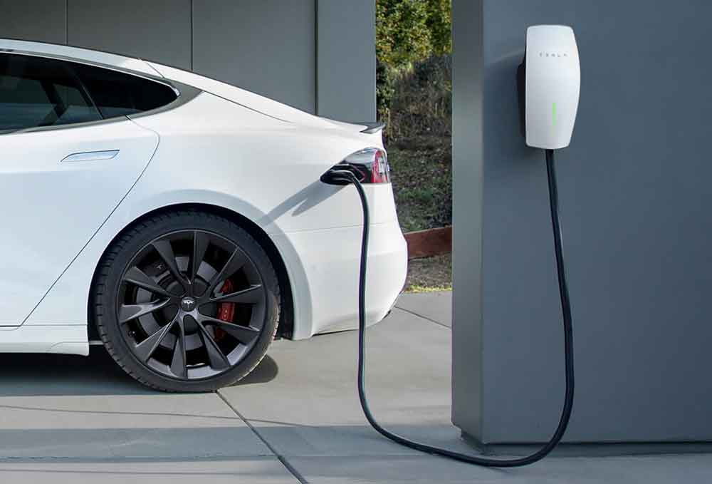 How Good (or Bad) is the Tesla Wall Charger? - Electric Vehicles